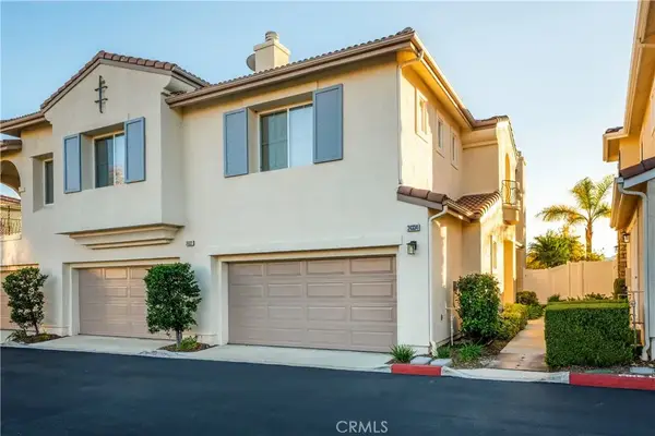 24332 Lorenzo, Valencia, CA 91355