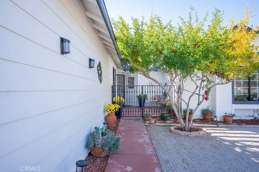 734 W Avenue H2, Lancaster, CA 93534 - Image #3