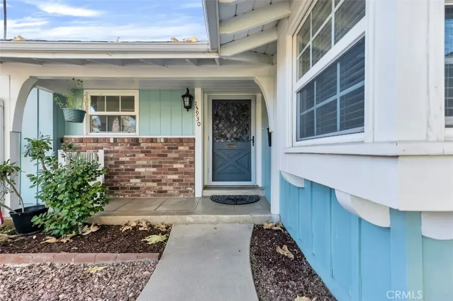 15930 Tuba Street, North Hills, CA 91343 - Image #3