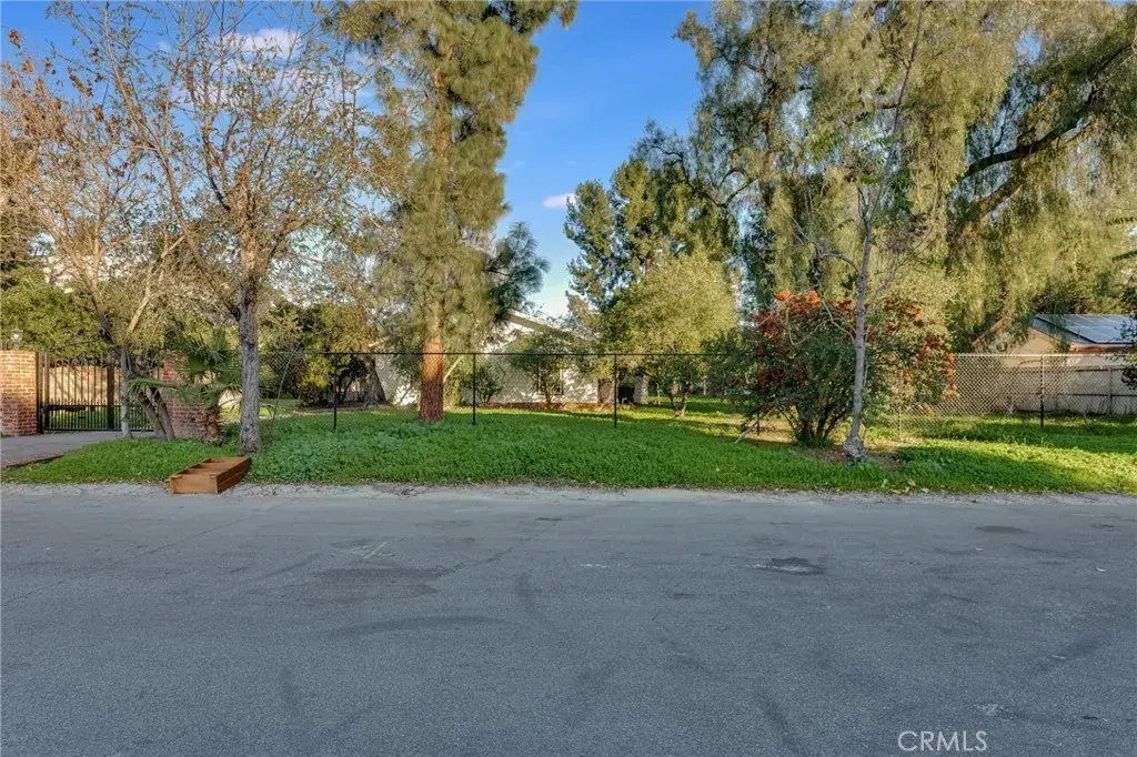7630 Jellico, Northridge, CA 91325 - Image #1