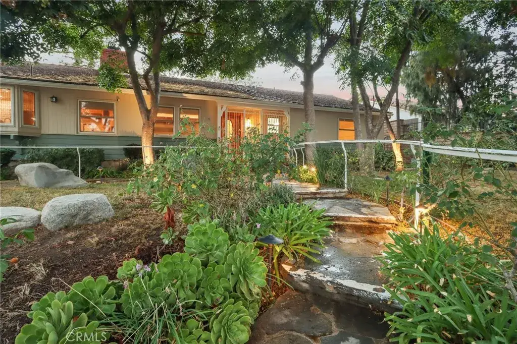 11129 White Oak, Granada Hills, CA 91344 - #1