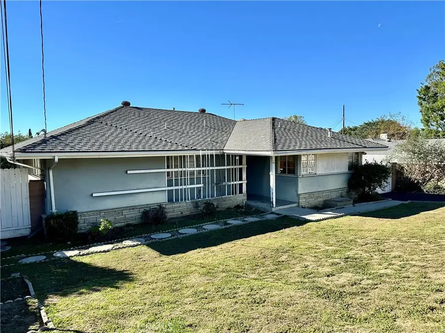 10344 Arnwood, Sylmar, CA 91342 - Image #2