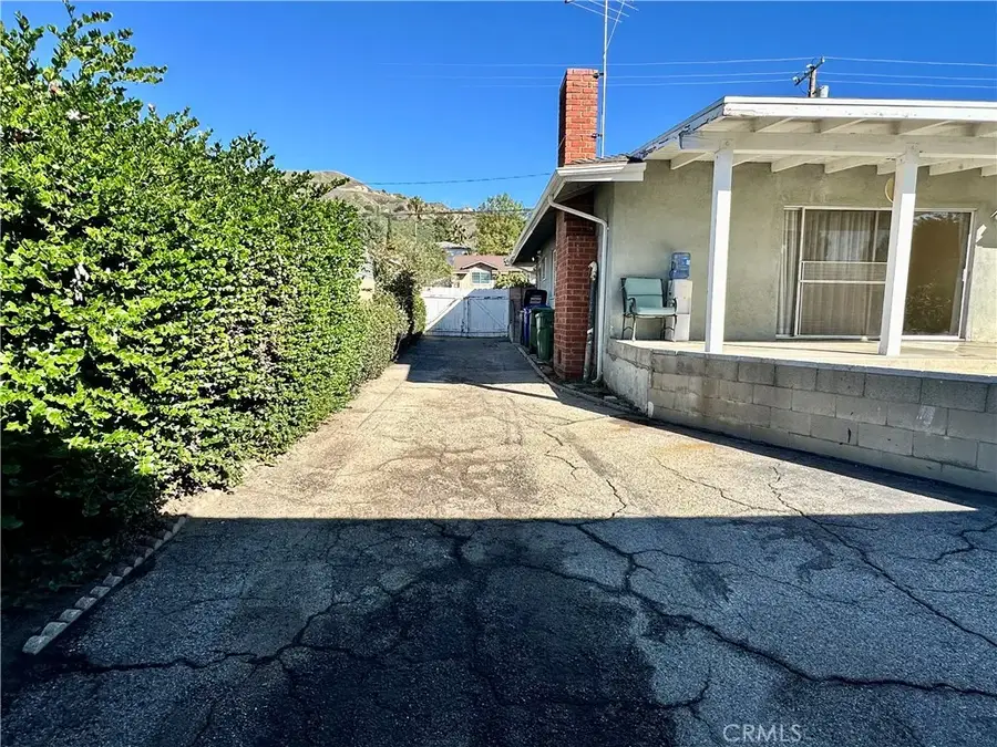 10344 Arnwood, Sylmar, CA 91342 - Image #3