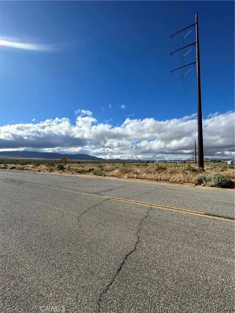 0 N/a, Rosamond, CA 93560 - #2
