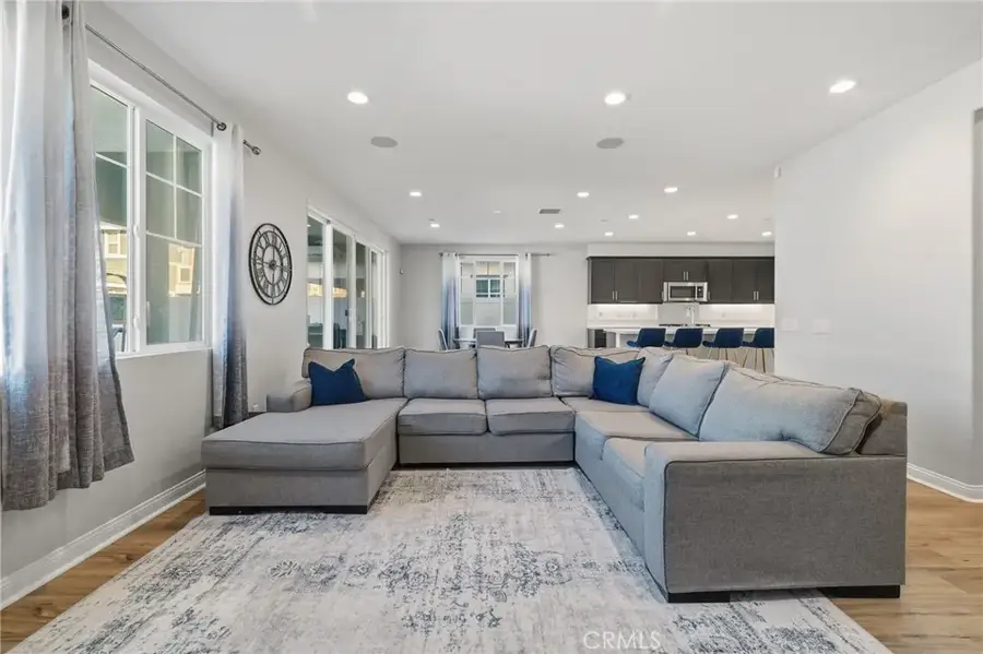 369 Rose St, Fillmore, CA 93015 - #2