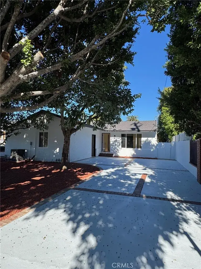 15643 Lassen, North Hills, CA 91343 - Image #1