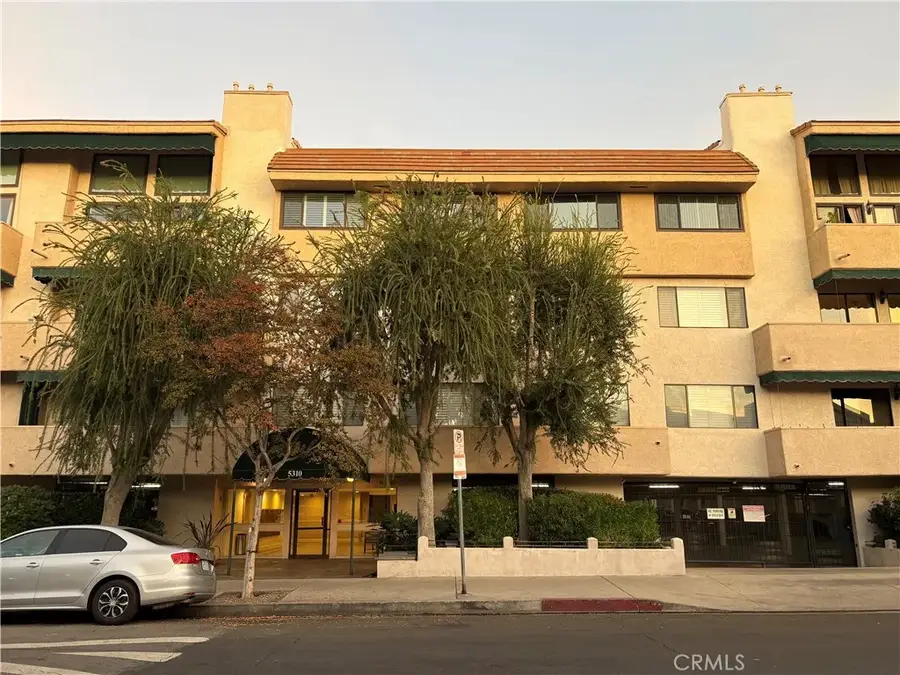 5310 Zelzah #303, Encino, CA 91316 - Image #2