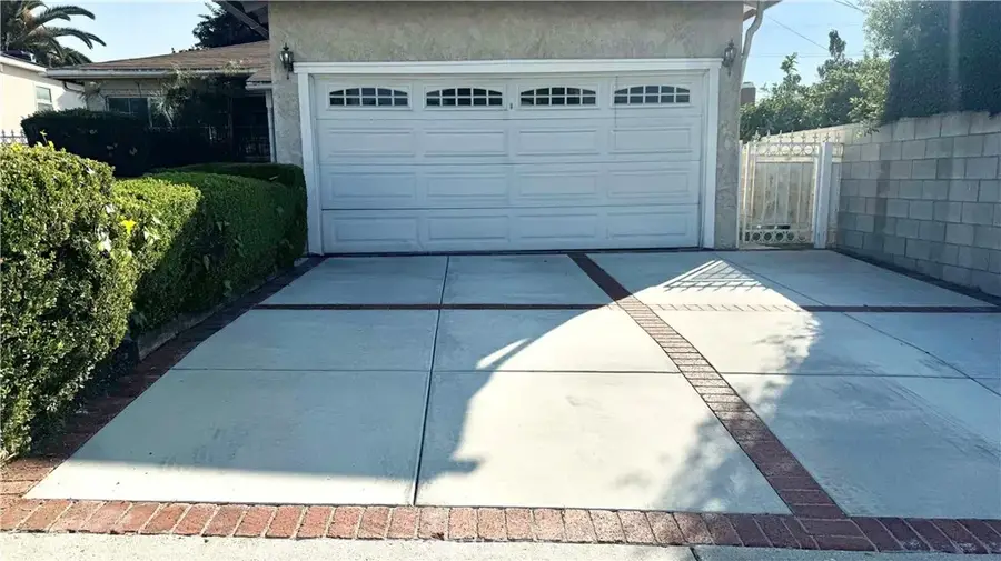 1046 W 123rd Street, West Athens, CA 90044 - Image #2