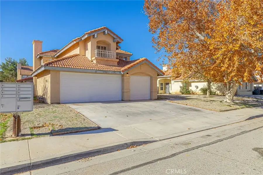 44043 Sunview Court, Lancaster, CA 93535 - Image #3