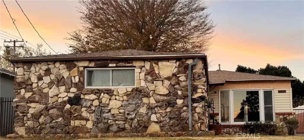 23065 16th, Newhall, CA 91321 - Image #1