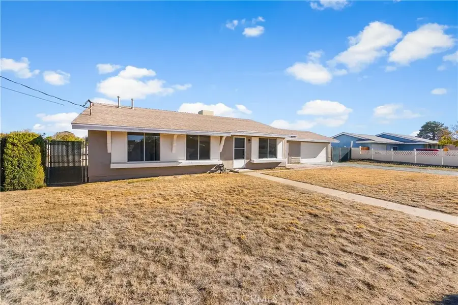 40596 Fieldspring, Lancaster, CA 93535 - Image #3