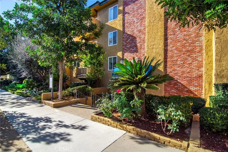 355 S Madison Avenue #310, Pasadena, CA 91101 - Image #2