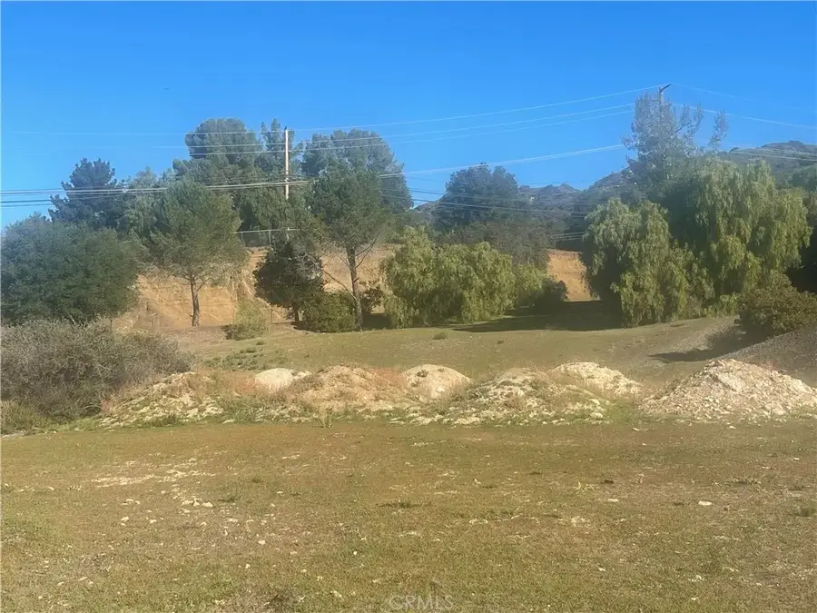 25066 Mulholland Hwy, Calabasas, CA 91302 - Image #3