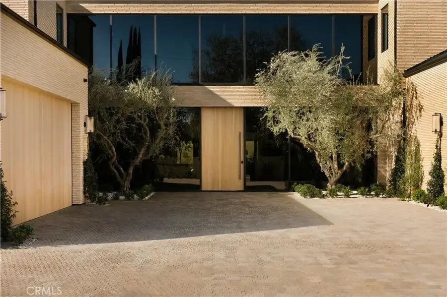 4543 Densmore Avenue, Encino, CA 91436 - #3