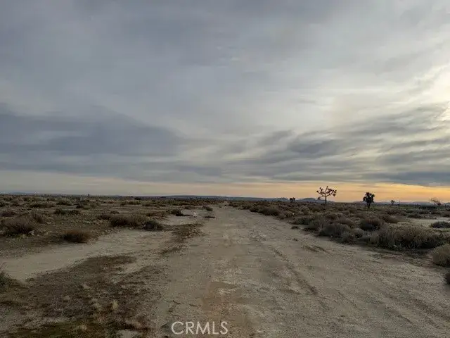 1 Vac/vic 32 Ste/ave F8, Lancaster, CA 93535 - Image #3