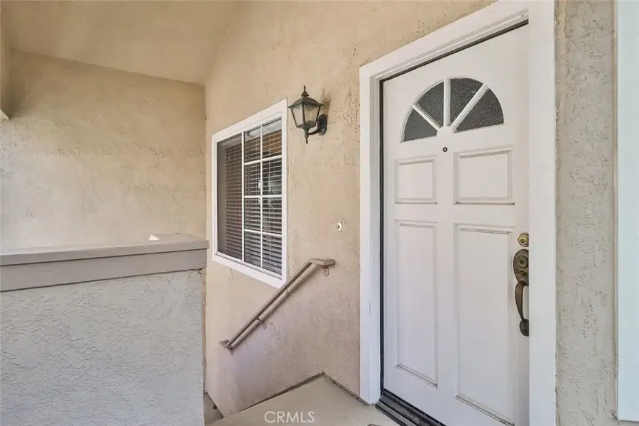 625 Hazelwood Way #A, Simi Valley, CA 93065 - #3