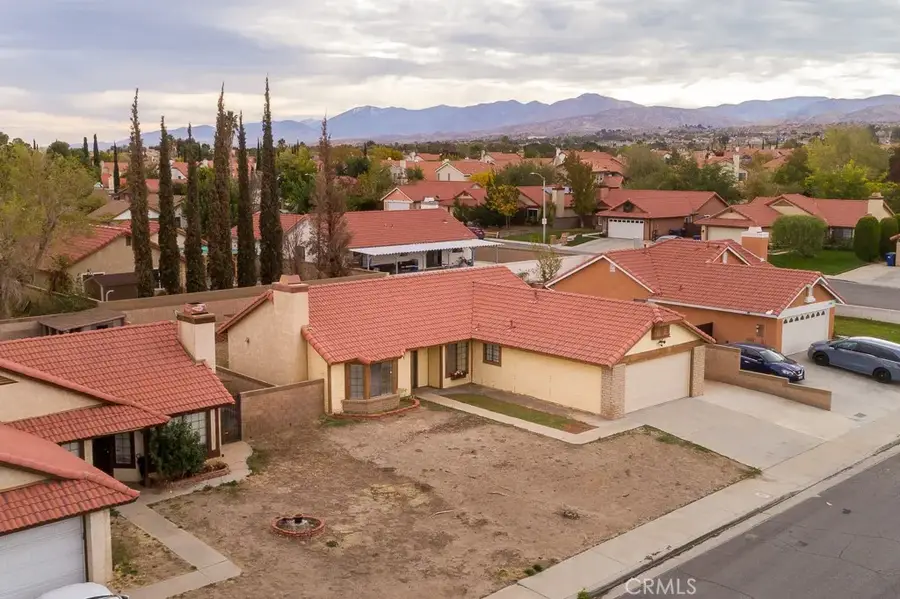 37012 Calle Bonita, Palmdale, CA 93550 - Image #3
