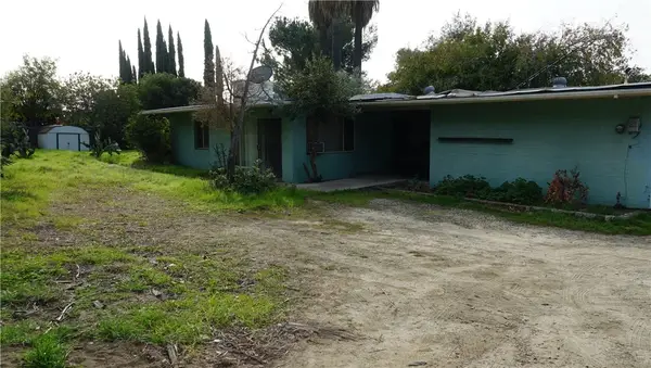 13750 Fenton, Sylmar, CA 91342