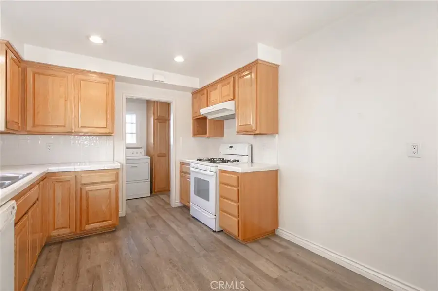 23042 Gilmore Street, West Hills, CA 91307 - #3