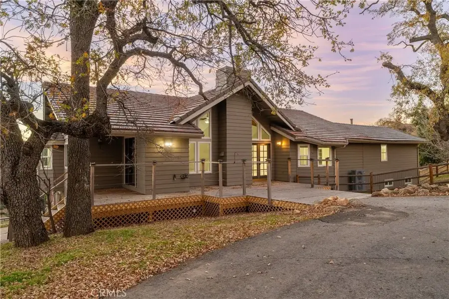 24500 Deertrail Drive, Tehachapi, CA 93561 - Image #3