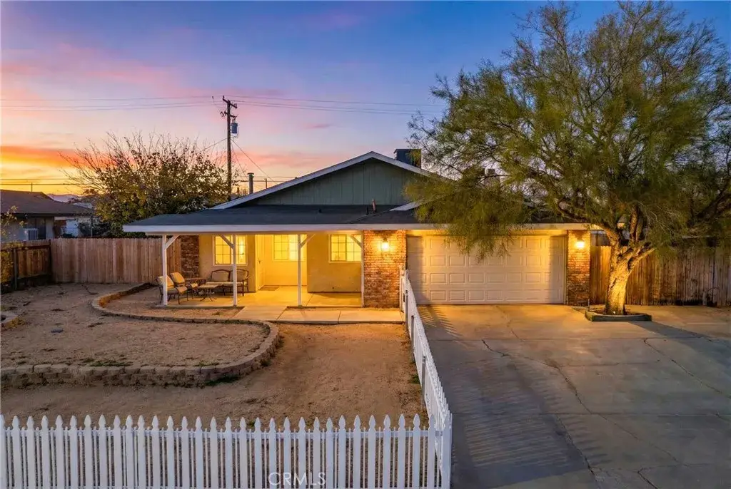 8811 Satinwood, California City, CA 93505 - Image #1