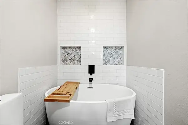 24305 Cheryl Kelton Place, Newhall, CA 91321