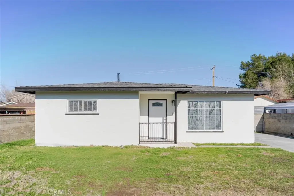 925 W Oldfield Street, Lancaster, CA 93534 - #1