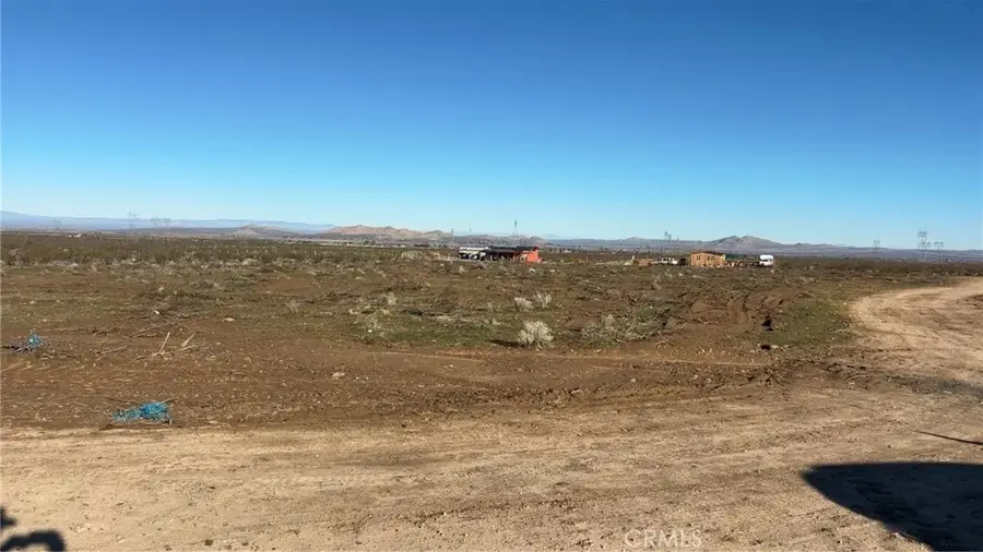 172 W Avenue U, Palmdale, CA 93551 - Image #2