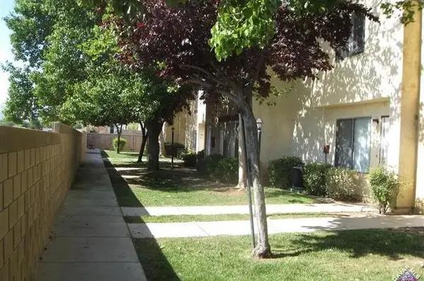 1750 E Avenue Q14 #20, Palmdale, CA 93550