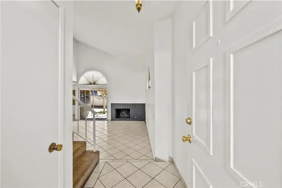 14555 El Contento, Fontana, CA 92337 - Image #3