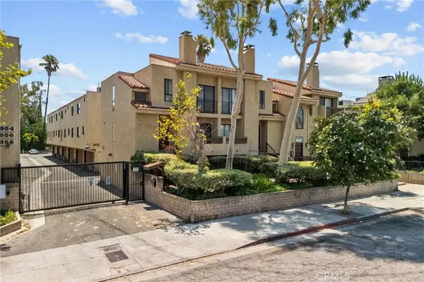 18958 Sherman Way #17, Reseda, CA 91335