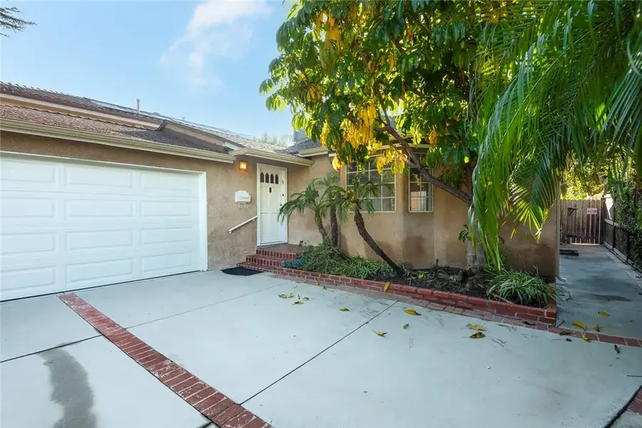 13532 Addison, Sherman Oaks, CA 91423 - Image #2