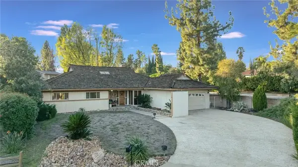 10261 Calvin, Northridge, CA 91324