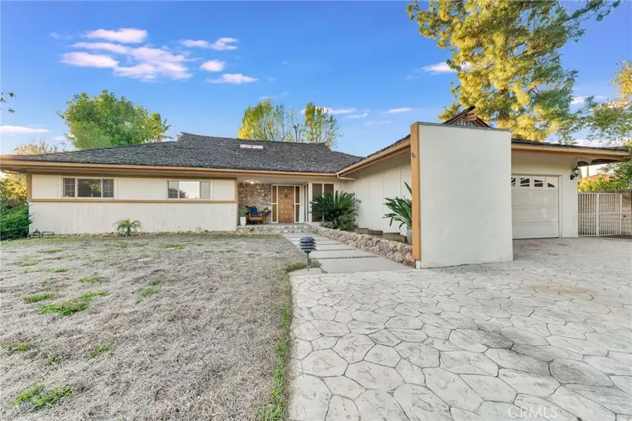 10261 Calvin, Northridge, CA 91324 - #2