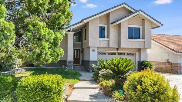 10 Bluff Point, Phillips Ranch, CA 91766