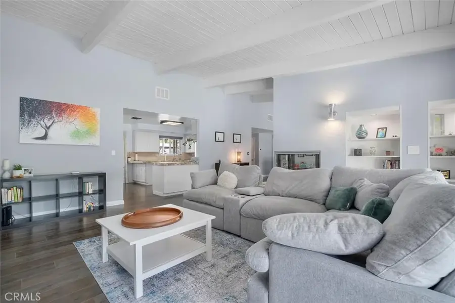 23701 Clarendon Street, Woodland Hills, CA 91367 - #2