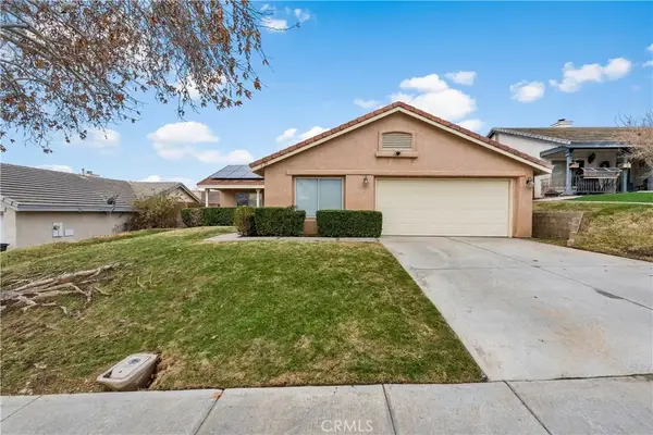 3425 Topgun Street, Rosamond, CA 93560