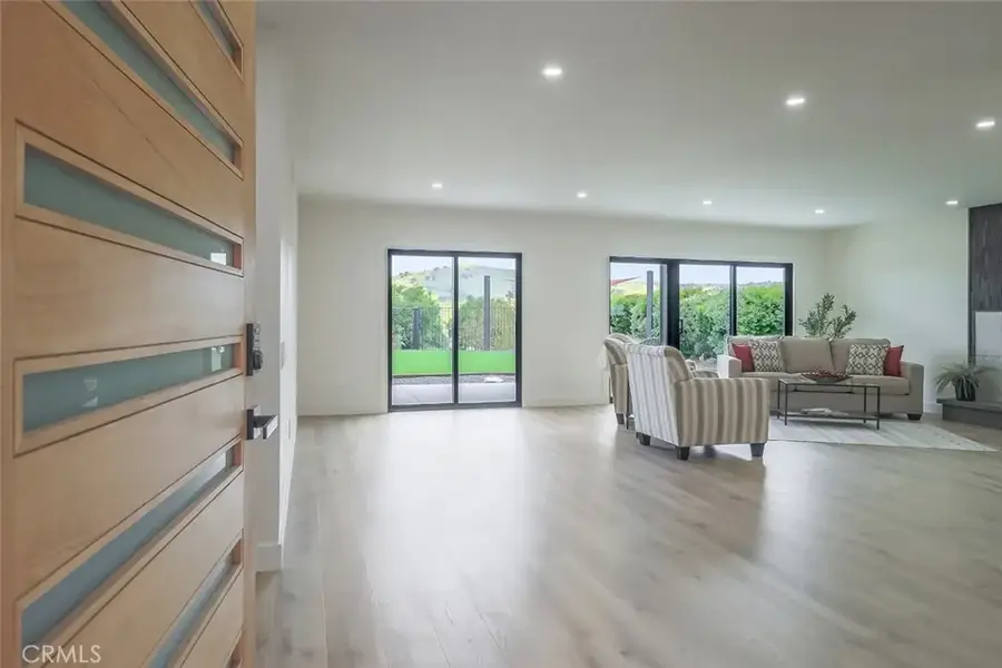 26120 Adamor Road, Calabasas, CA 91302 - Image #2