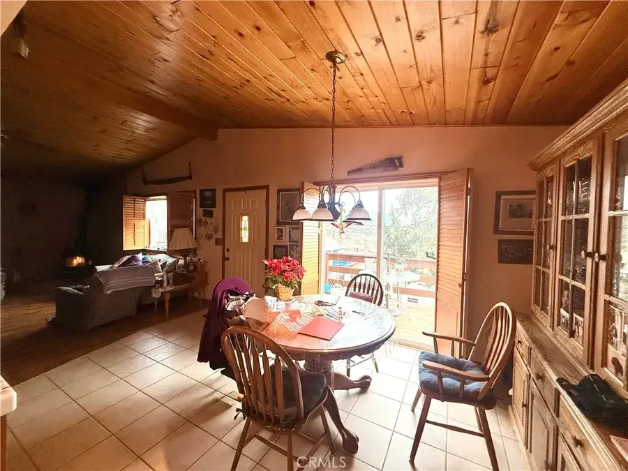 721 Avalon, Frazier Park, CA 93225 - Image #2