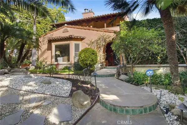 3524 Grand View Boulevard, Los Angeles, CA 90066