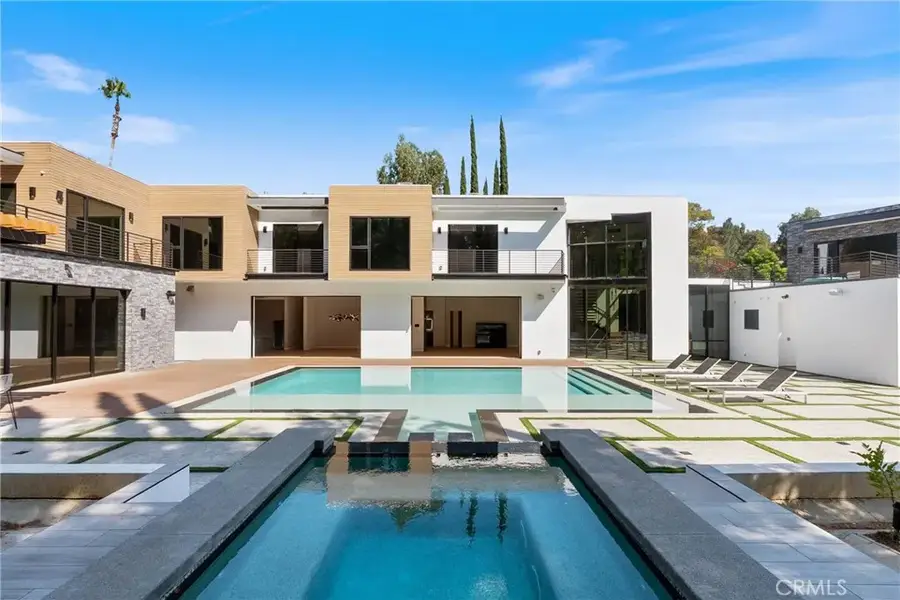 4653 Vanalden Avenue, Tarzana, CA 91356 - #3