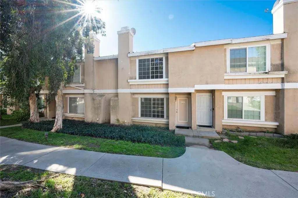 14344 Foothill #1004, Sylmar, CA 91342 - Image #1