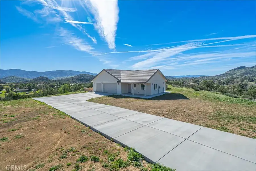 10540 Darling Road, Agua Dulce, CA 91390 - #2