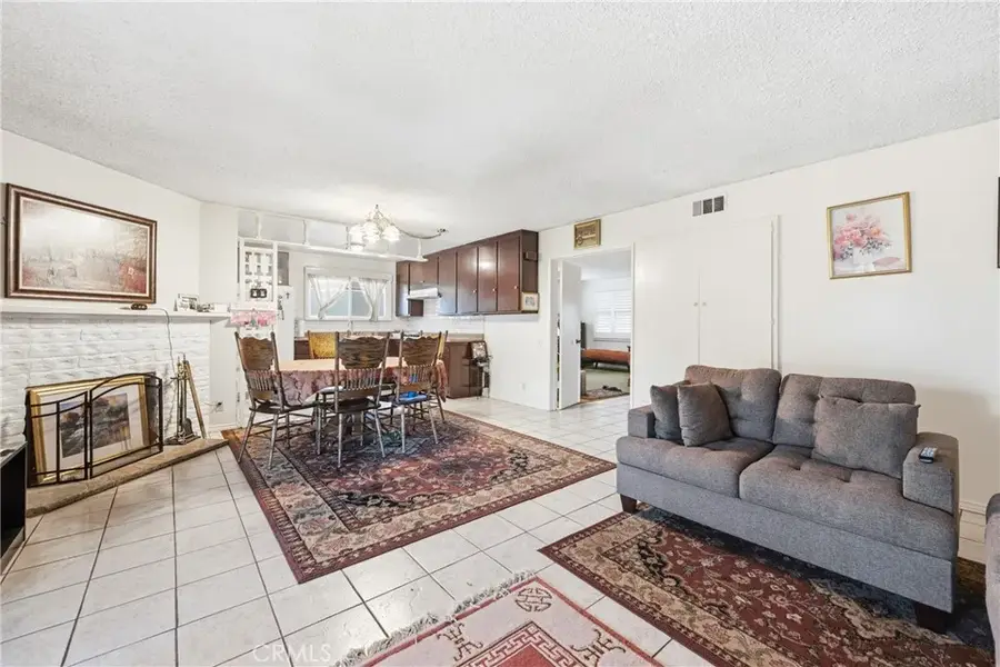 6644 Platt, West Hills, CA 91307 - #3