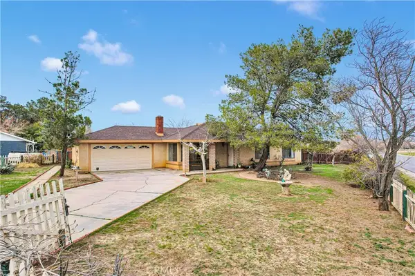 16173 Newmont, Lancaster, CA 93535