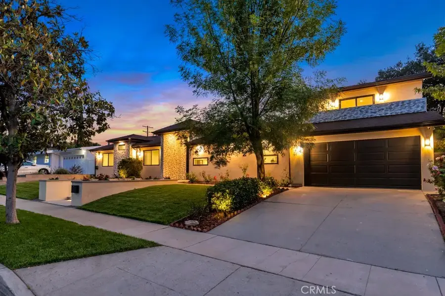 4801 Abbeyville, Woodland Hills, CA 91364 - Image #2