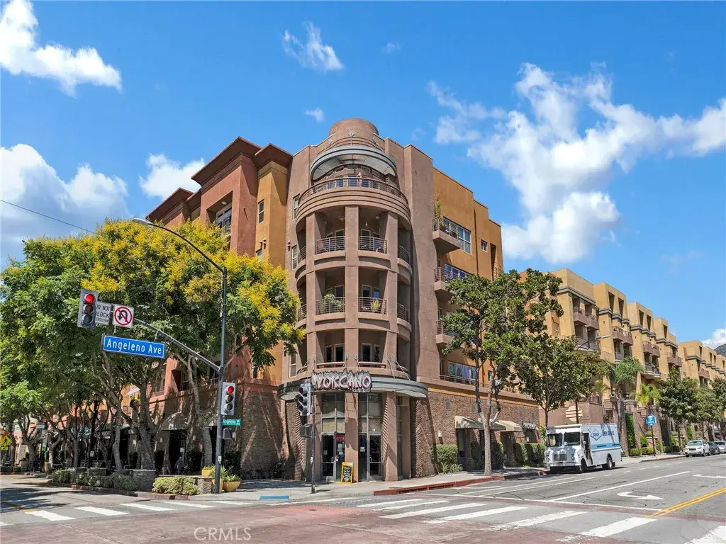 150 S San Fernando, Burbank, CA 91502 - #1