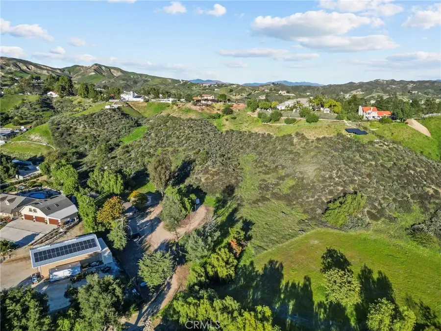 30541 Hasley Canyon Road, Castaic, CA 91384 - Image #3