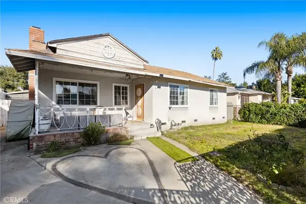 17415 Collins Street, Encino, CA 91316