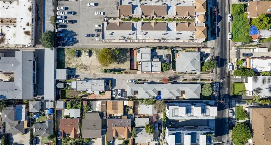 11414 Calvert, North Hollywood, CA 91606 - #2